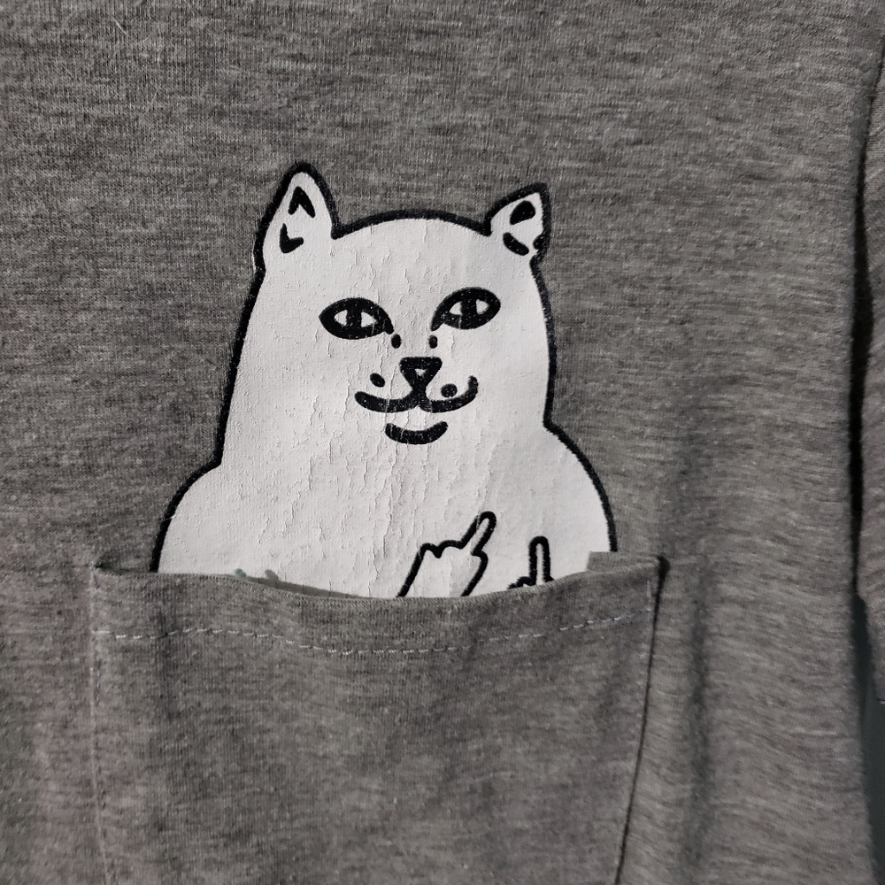 Graphic tee